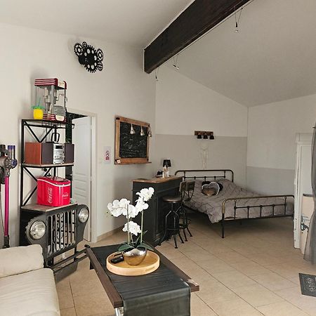 Le Gite Du Font Blanque Campsas Bagian luar foto